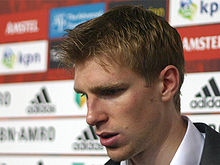 Per mertesacker.jpg