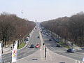 Zafer Sütunu'ndan Brandenburg Kapısı ve Fernsehturm yönüne bakış