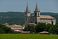 L'église abbatiale depuis les vignes