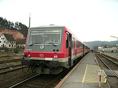 Baureihe 628 als Eifel-Express (RE 12) in Kall (2011)