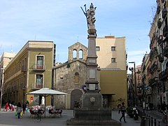 Monumento a Santa Eulalia (1673), de Llàtzer Tramulles y Lluís Bonifaç.