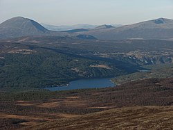 View of the lake Olstappen and Skåbu village area