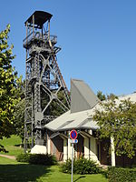 Le chevalement du puits n° 2 de la Compagnie des mines de Marles en 2011.