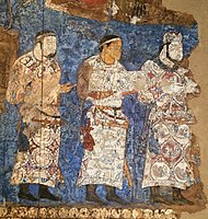 Ambassadors from Chaganian (central figure, inscription of the neck), and Chach (modern Tashkent) to king Varkhuman of Samarkand. 648-651 CE, Afrasiyab murals, Samarkand.[1][17][20] The delegate to the right has a Simurgh design on his dress.[21]