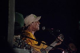 Manu Chao Live at Princep Ghat 04.jpg