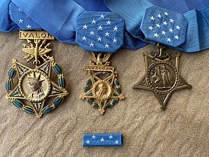 Air Force, Army, Navy/Marine Corps/Coast Guard Medaille