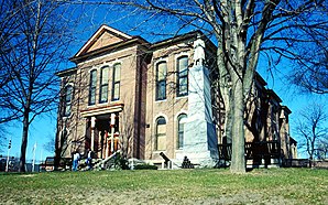 Bond County Courthouse