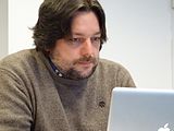 WikiStammtisch Episode 5 mit Jens Best Jens Best und Sebastian Wallroth reden über Erfahrungen, die man beim Schreiben in der Wikipedia sammeln kann, die Geschichte der Stadt Frankfurt (Oder) und der Rechtspopulist Norbert Hofer, Quellen zur Riester-Rente, WikiData und die Städtische Sparkasse Sindelfingen, Magnus Manske und die WikiCON