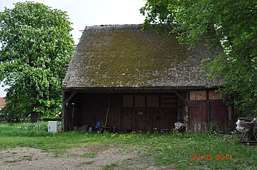 Vorlaubenstallscheune (Restruine) Pfarrgehöft Trent