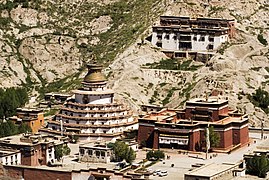 IMG 1800 Gyantze Kum Bum Palkhor Choide.jpg