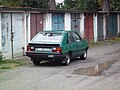 FSO Polonez MR'78 1500 produced in 1982 with a plastic air intake and a plastic spoiler on the hatch.