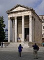 Tempio di Augusto a Pola.