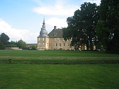 Schloss Lembeck von der Parkseite