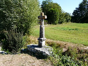 Croix sur le Vieux pont.