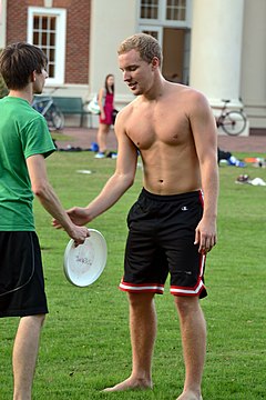 "Frisbee_Football_(8058230655).jpg" by User:File Upload Bot (Magnus Manske)