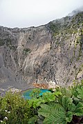 Main Crater Irazu volcano CRI 01 2020 3761.jpg