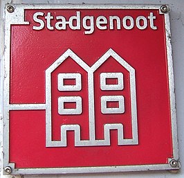 Stadgenootbord op het pand Oudeschans 36