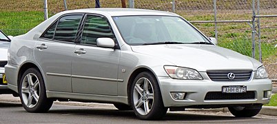 Lexus IS 200, letnik 1999