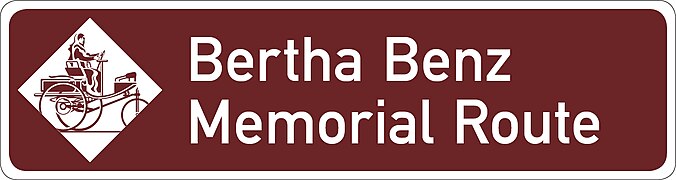 Panneau officiel de la Bertha Benz Memorial Route, commémorant le premier long trajet sur la Benz Patent Motorwagen par Bertha Benz en 1888