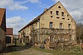 Wohnstallhaus und drei Seitengebäude eines Vierseithofes