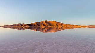 Reflejo de la montañas