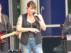 Beth Hart i Tivoli Friheden Aarhus 24 juni 2016-2.jpg