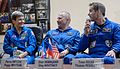 L'équipage pendant la conférence de presse avant le vol.