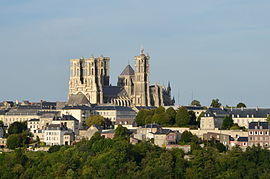 Laon and its cathedral from SW