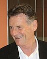 1943 Michael Palin (Un peix anomenat Wanda)