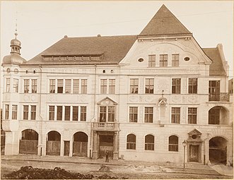 The building once completed ca. 1910