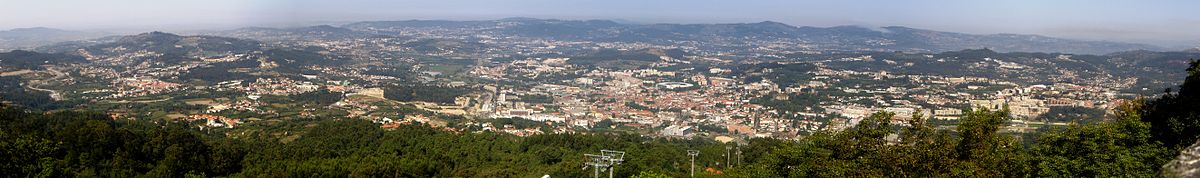 Panorama Guimarãesa sa Penhe 2006. godine