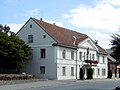 Ehemaliges Gebäude des Stadtrats von Aizpute, jetzt Kunstschule