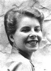 Ann Bannon em 1955, preto e branco
