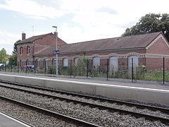 La gare, côté des quais.