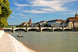 Mittlere Brücke, Basela