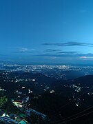 Vue sur Dehradun et sa vallée, depuis Mussoorie.