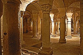 Criptas de la catedral de San Benigno de Dijon
