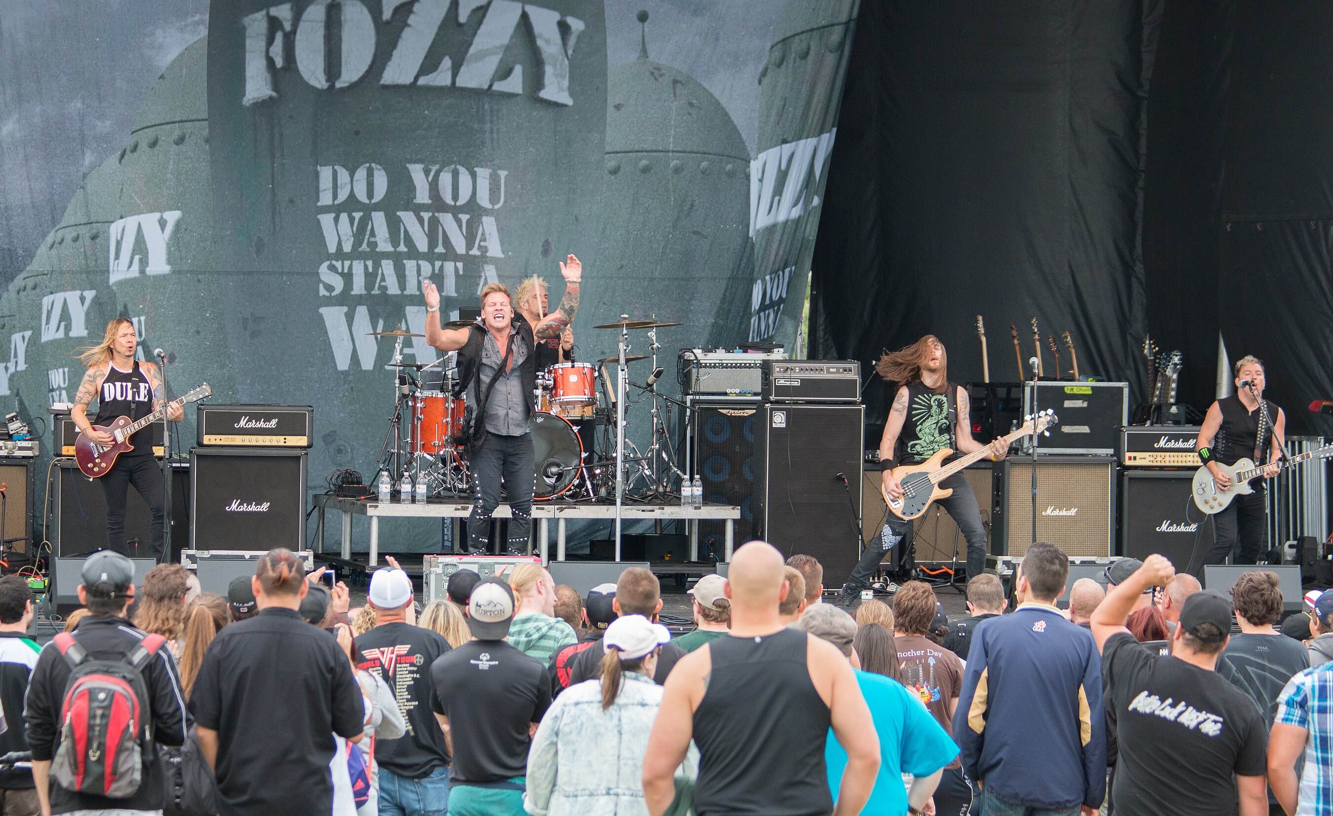 Fozzy at FoF.jpg