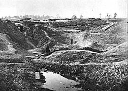 Petersburg crater aftermath 1865.jpg