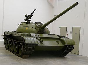 Средний танк Т-54 в Военно-историческом музее в г. Дрезден
