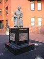 Статуя брата Уолфрида у стадиона «Селтик-Парк»