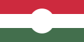 ? 1956年のハンガリー動乱の時に使用された旗。中央の国章が切り抜かれている。