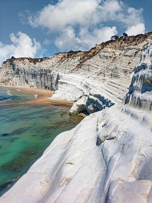 Scala dei Turchi in the Province of Agrigento was the location of Ochman's postcard.