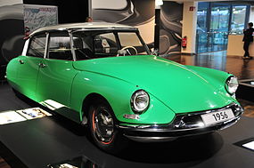 Citroën DS19 του 1956, με το αρχικό ρύγχος των ετών 1955 - 1962.