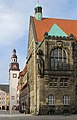 Chemnitz,_Teilansicht_Neues_Rathaus,_Turm_des_Alten_Rathauses