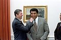 Ronald Reagan și Muhammad Ali în Biroul Oval al Casei Albe, 1983