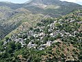 Lo scenico villaggio di Sirako.