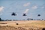 Амерички хеликоптери UH-60 првог дана инвазијеБитка код Азенкура