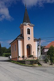 L'église Sainte-Anne.