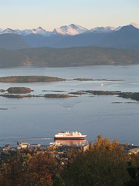 Une partie de l'archipel de Molde, vu depuis Molde.